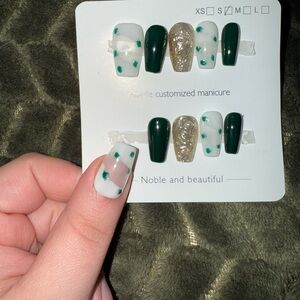 Green and Gold Customized Manicure Set